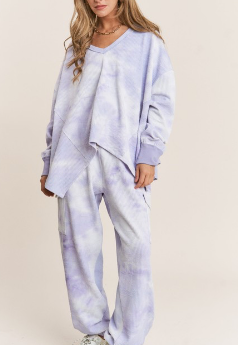 Tie-Dye Oversized Sweat Outfit